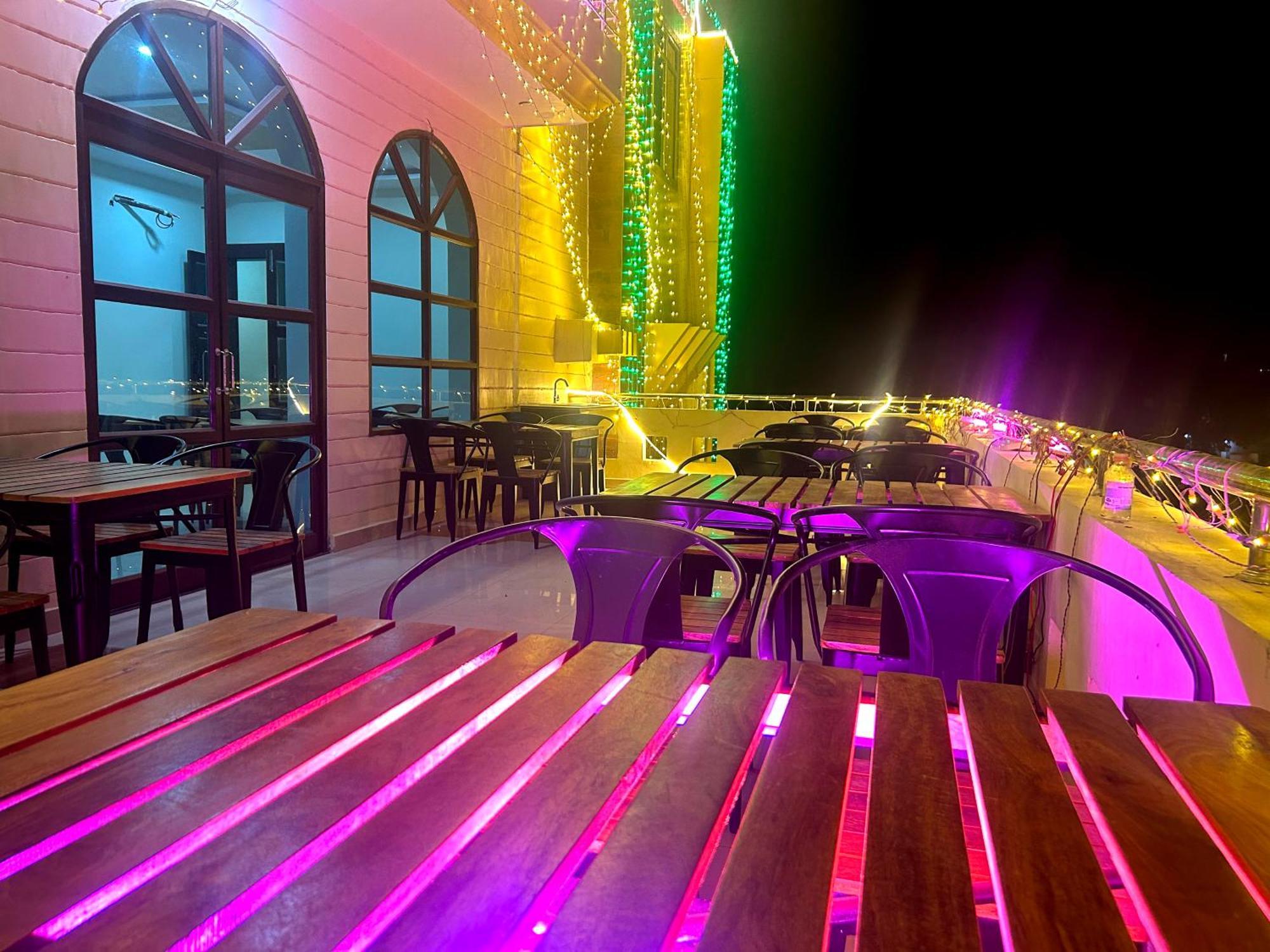 Nath Palace Varanasi Bagian luar foto