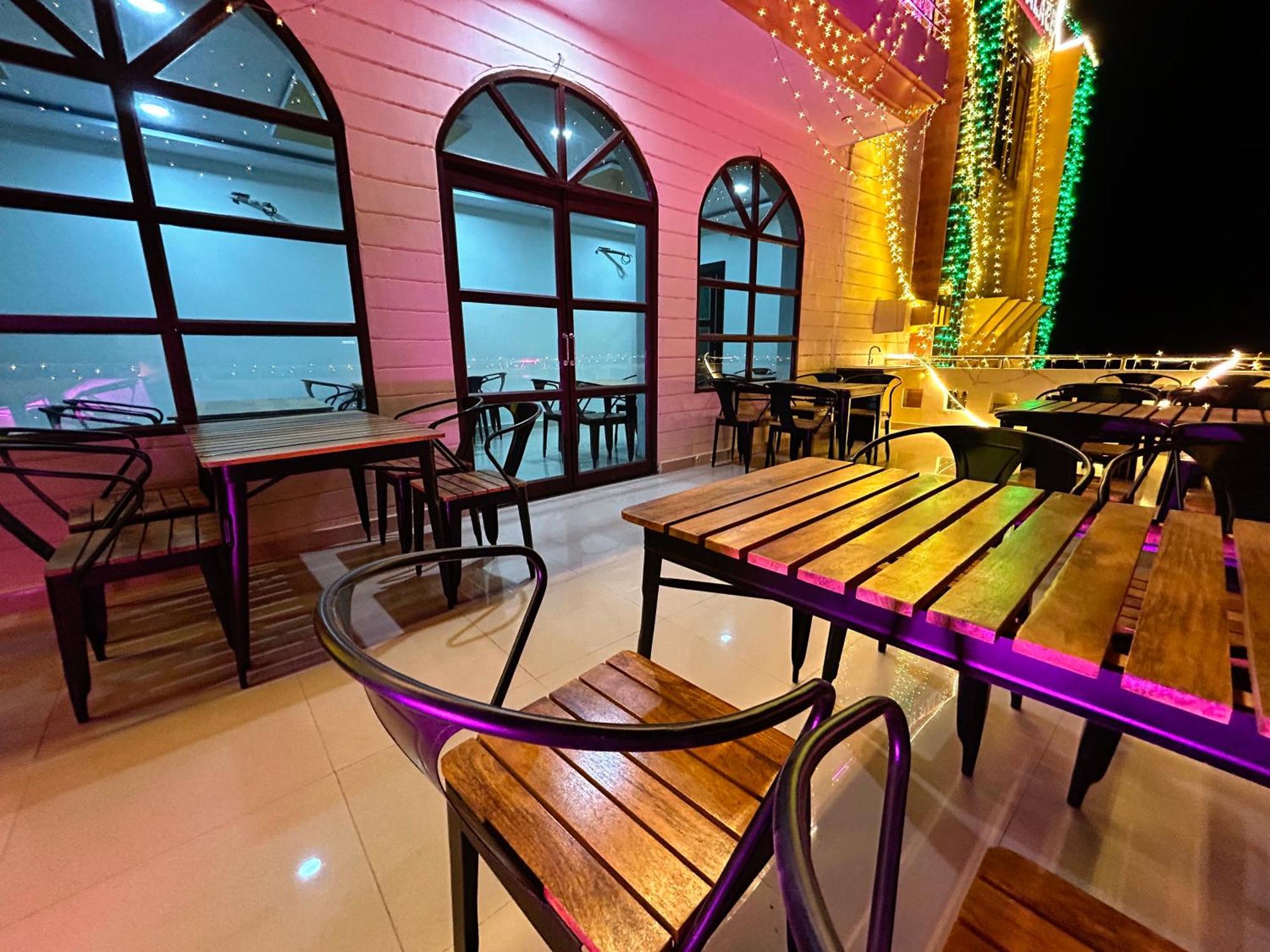 Nath Palace Varanasi Bagian luar foto